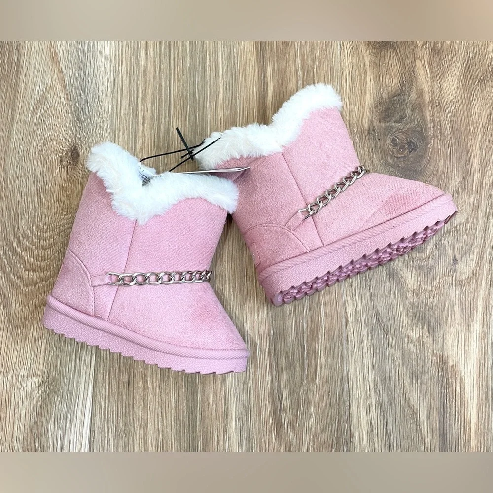 BEBE Toddler Girls Pink Faux Fur Chain Winter Boots Size 7 NWT